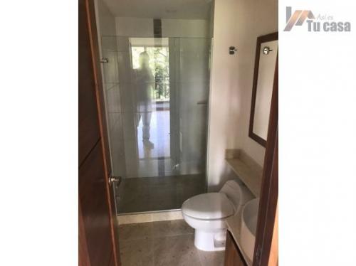 Apartamento 120M2 + 2 parqueaderos. ASI ES TU CASA