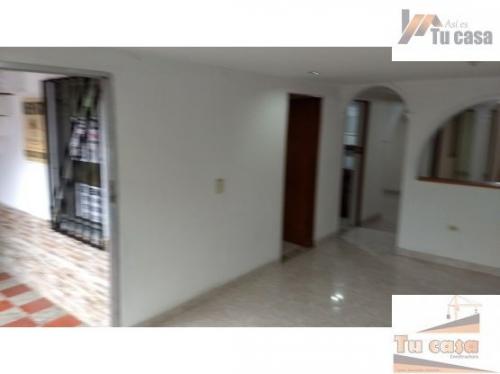 CASA 1er NIVEL - 100MTs2. ASI ES TU CASA