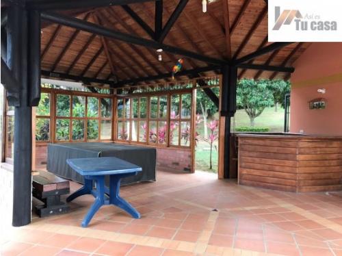 Preciosa finca en San Jeronimo. ASI ES TU CASA