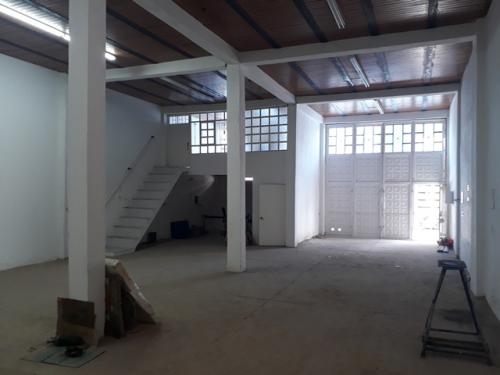 ARRIENDO BODEGA BARRIO DELICIAS 