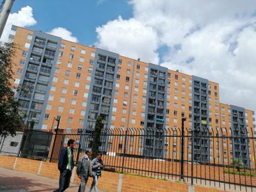 Arriendo Apto conjunto Villa de los Ángeles 1