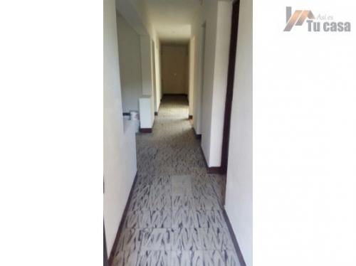 Casa de 300 m2, 3 PISOS. ASI ES TU CASA