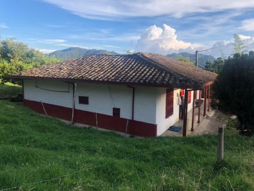 FINCA - CASA DE CAMPO TRADICIONAL. ASI ES TU CASA