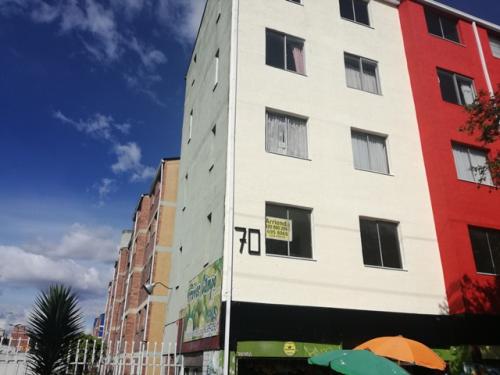 Arriendo Apto Barrio Techo 10