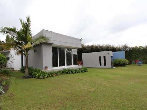 Finca en Guarne a 1 km de la autopista