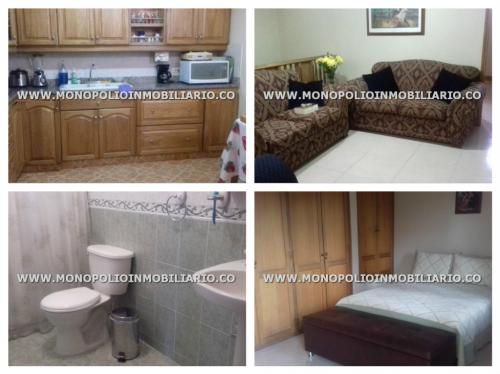 CASA BIFAMILIAR EN VENTA - SANTA MONICA LA AMERICA COD: 10709