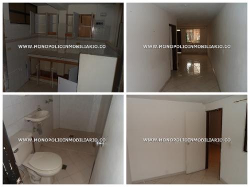 CASA BIFAMILIAR EN VENTA - MANRIQUE MEDELLIN COD: 12285