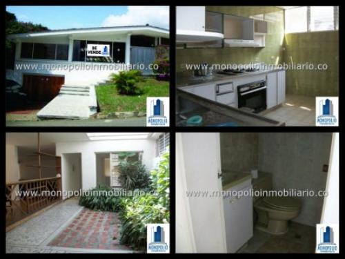 CASA UNIFAMILIAR PARA LA VENTA EN  ROBLEDO PILARICA COD: 437