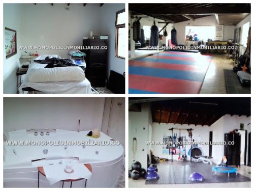 AMPLIO LOCAL EN VENTA - CALASANZ LA AMERICA **COD** 12916