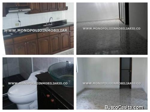 CASA UNIFAMILIAR EN VENTA - EL POBLADO LOMA DEL INDIO **COD** 11553