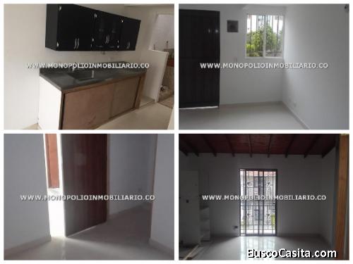 CASA UNIFAMILIAR EN VENTA - ROBLEDO EL CUCARACHO .. ..COD:*** 14215