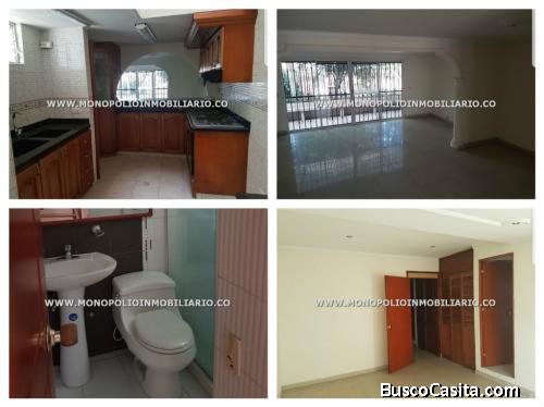 CASA UNIFAMILIAR PARA LA VENTA EN MEDELLIN SECTOR BELEN  .. ..COD:*** 9166
