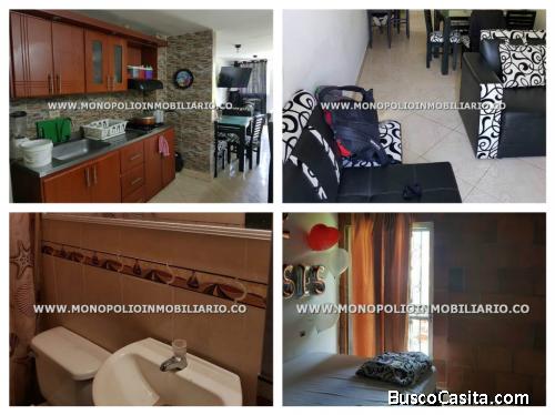 CASA UNIFAMILIAR EN VENTA - ROBLEDO COD: 14558