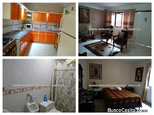 CASA BIFAMILIAR EN VENTA - SAN JAVIER COD: 14723