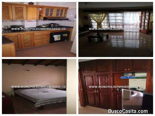 CASA BIFAMILIAR EN VENTA - CRISTO REY *//COD:#*#*12875