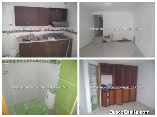 CASA BIFAMILIAR EN ARRENDAMIENTO - SANTA MONICA II COD: 12382