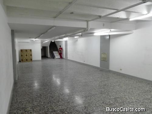 Arriendo Bodega cpn opción punto de venta al público