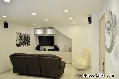 Hermoso apartamento Renovado Poblado