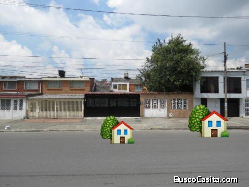 Se vende espectacular casa en álamos norte