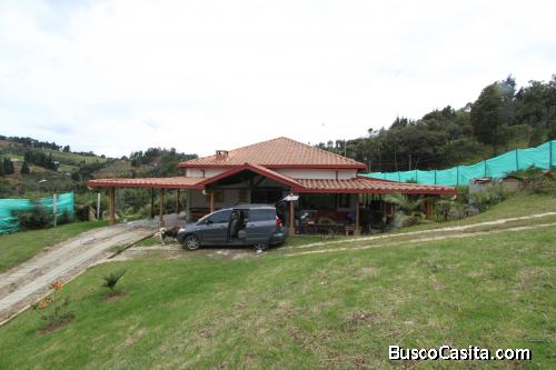 Finca en Guarne 2.500 M², vereda San Isidro