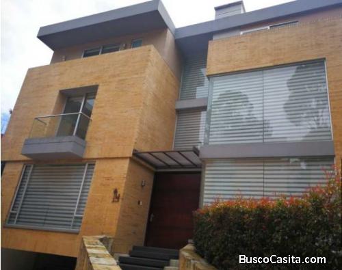 CASA ALTOS DE SOTILEZA