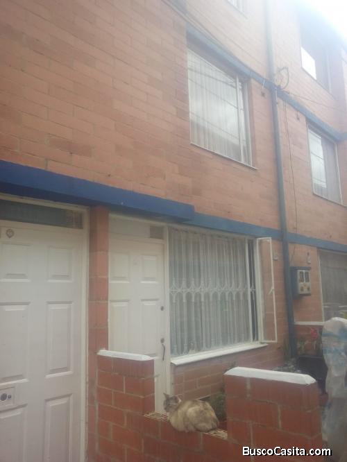 CASA QUINTAS DE TIERRA BUENA