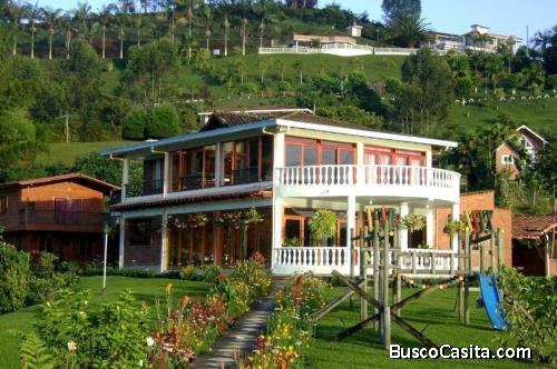 Finca-Hotel en el Peñol, Antioquia 