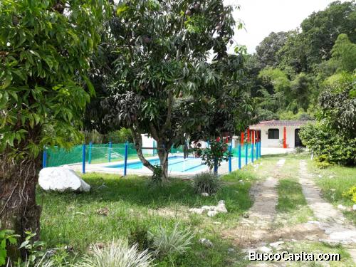VENDO CASA CAMPESTRE EN IBAGUE