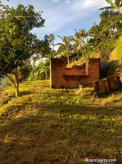 Lote en Girardota 1.065,50 M²