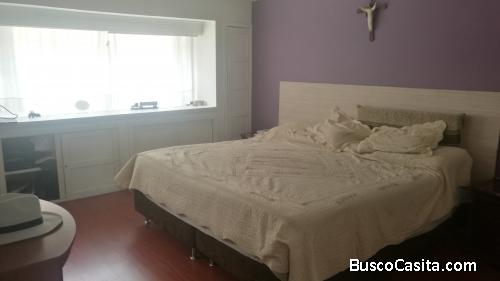 Casa en Niza remodelada cerca al Boulevard Niza
