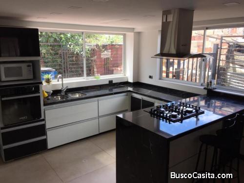 Vendo casa semicampestre