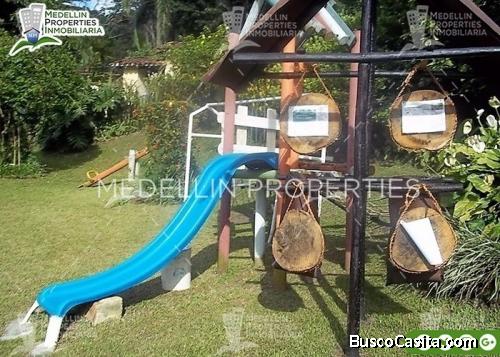 Baratas Fincas en Copacabana Cód: 4034