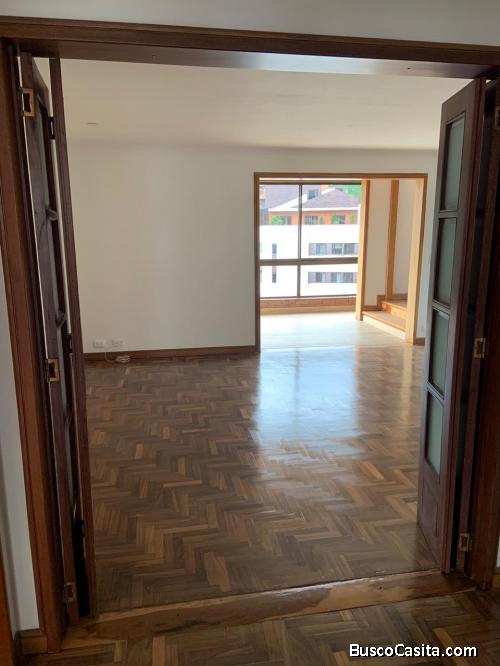 Apartamento para la venta en el poblado