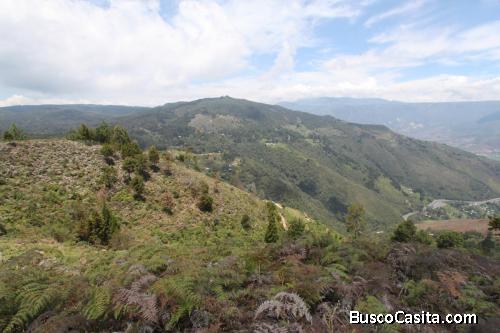 Lote en venta por el Parque Arví