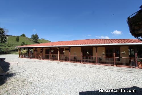 Finca para la venta en Marinilla- vía el peñol 