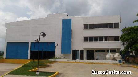 VENDE BODEGA ZONA FRANCA LA CANDELARIA AVE-BA1110