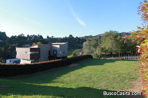 Lote para la venta en Guarne- La Clarita