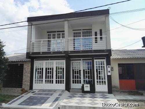 CASA VILLAVICENCIO COMISAN LA ESMERALDA