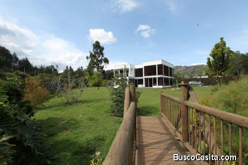 Casa campestre en venta Guarne-Antioquia