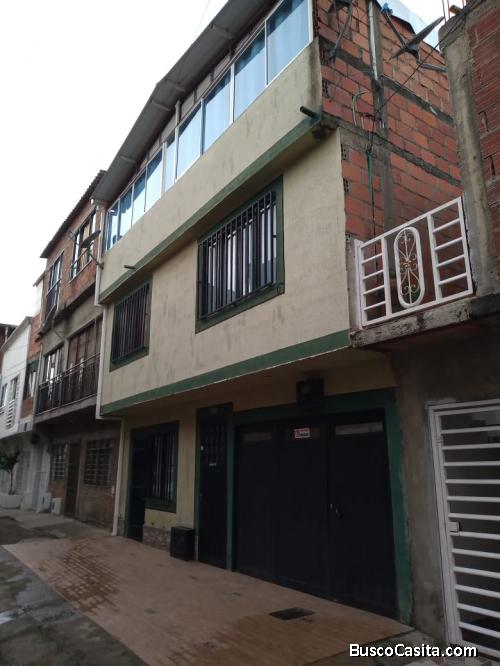 casa inversion barrio la nueva floresta 