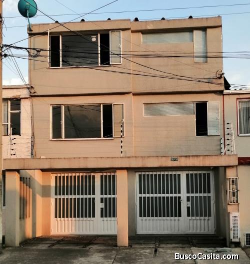 EXCELENTE OPORTUNIDAD PARA RENTA REMODELADA