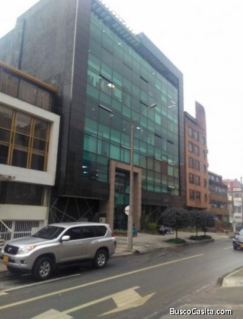 OFICINA EN VENTA EL COUNTRY 