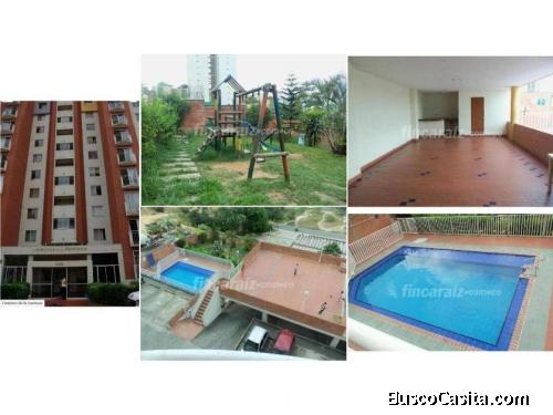 Amplio apartamento en Caminos de la fontana, sector COAVICONSA