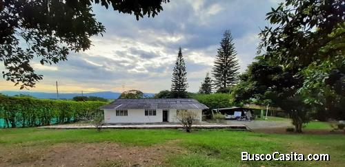 BUGA VALLE DEL CAUCA VENDO FINCA CAMPESTRE 2.470 mt2