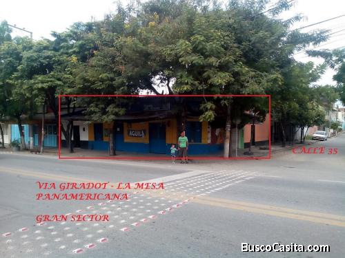 Vendo Casa Lote Esquinero Barrio Miraflores