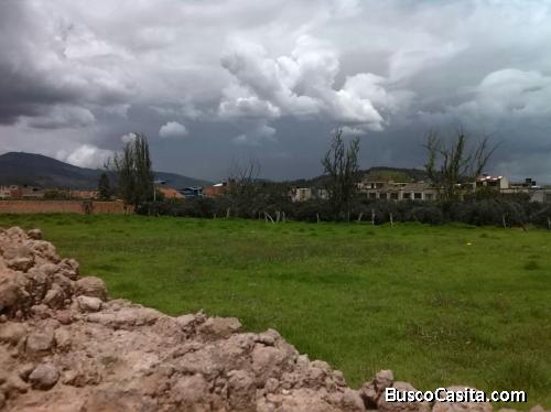 VENDO LOTE EN DUITAMA. DOBLE FRENTE. BUENA UBICACION