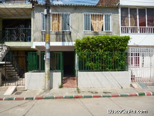 SE VENDE CASA EN EL BARRIO EL VALLADO SECTOR TRANQUILO Y PUJANTE