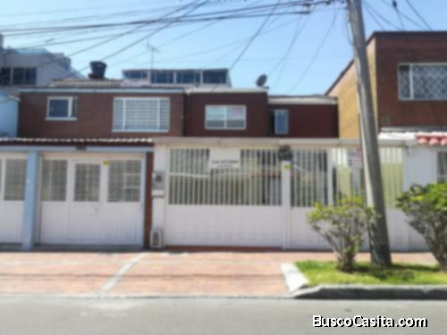 CASA EN VENTA LA GUACA