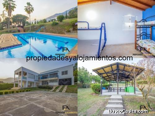 FINCA AMOBLADA EN BARBOSA COD 117