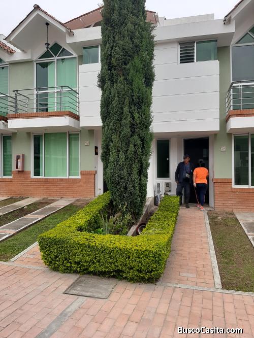 VENDO CASA CONJUNTO CERRADO
